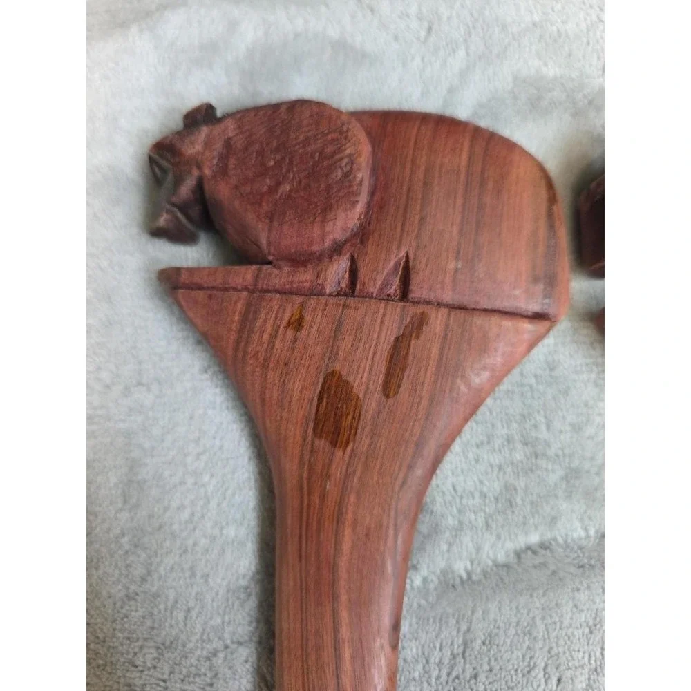 HAND CARVED OLIVE WOOD Bear SALAD SERVERS 2PC SET 11